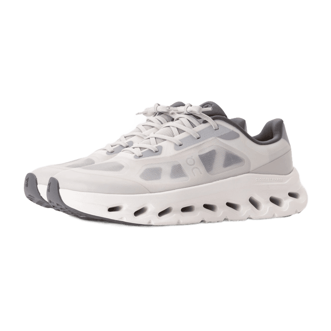 ON Running Shoes Remix Creme